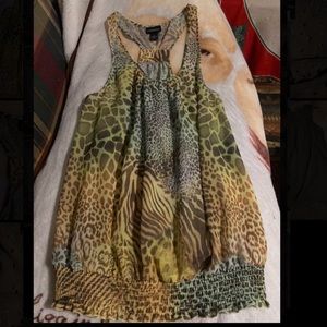 (2!) name brand sleeveless over shirts